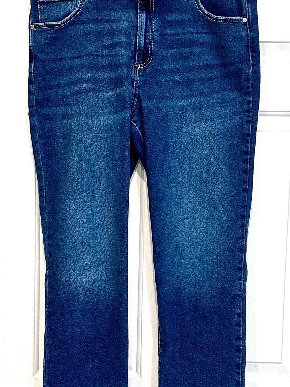 Jordache High Rise Straight-Leg Jeans (Size